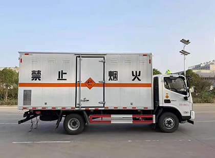 理县爆破器材运输车